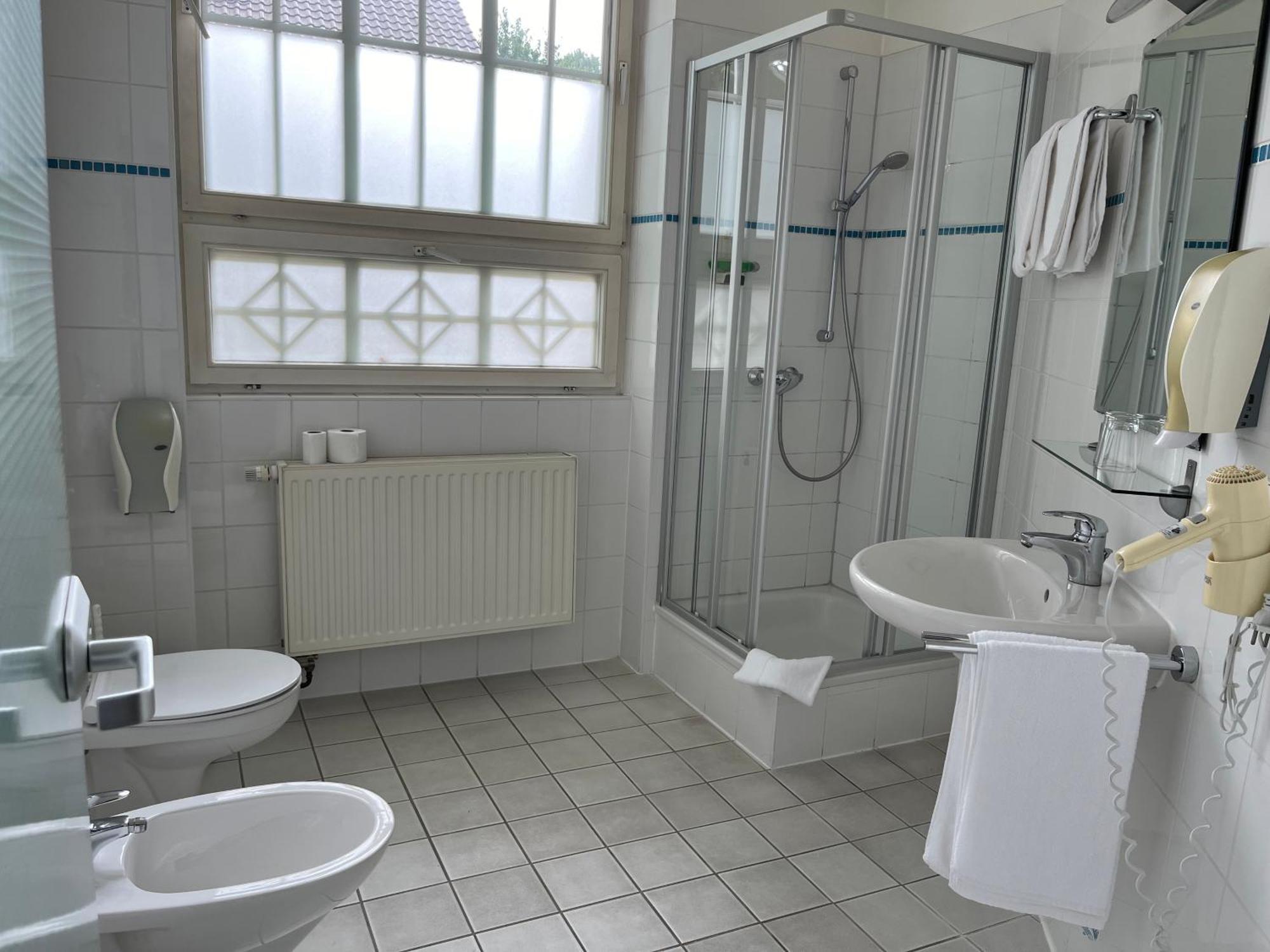 Hotel Hahn Gondelsheim Luaran gambar